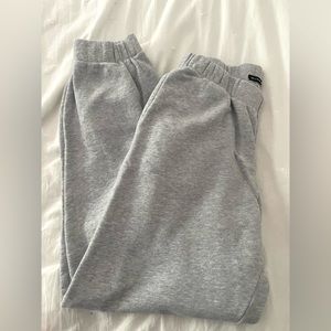 brandy melville grey rosa sweatpants